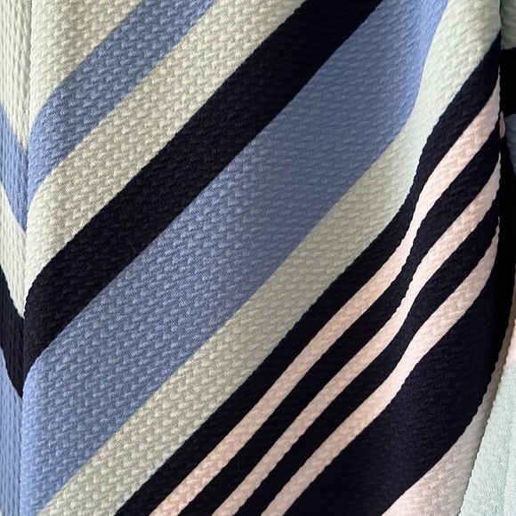 MSK 70s retro look, Bell sleeve dress new with tags, size s - Picture 5 of 5